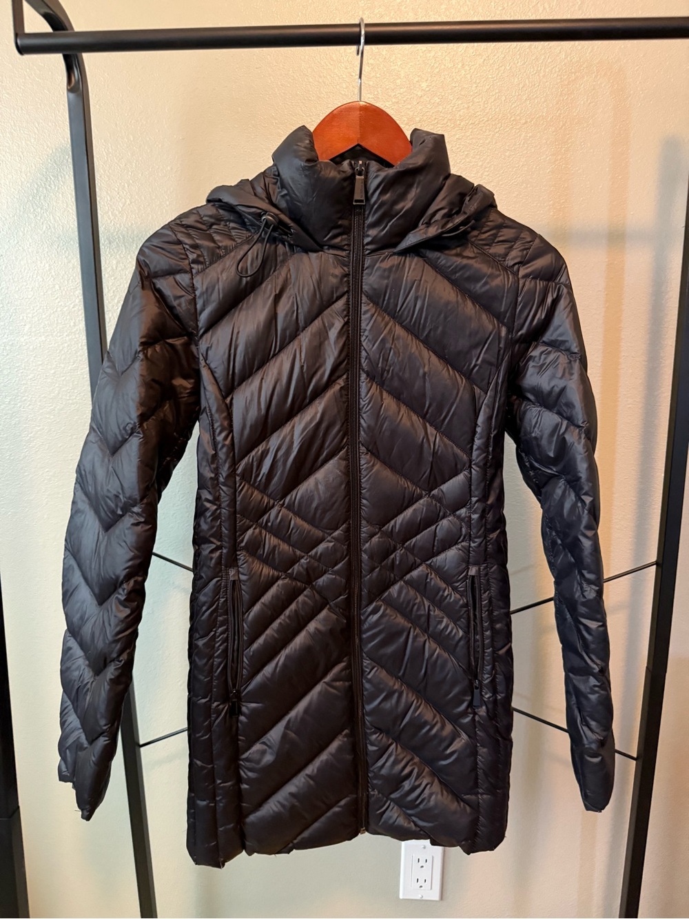 BCBGeneration Black Quilted Packable Down Hooded Puffer Coat